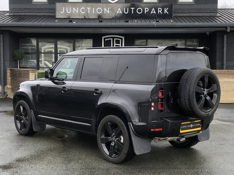 Used Land Rover Defender 2023 for sale - 78040262: Photo 3