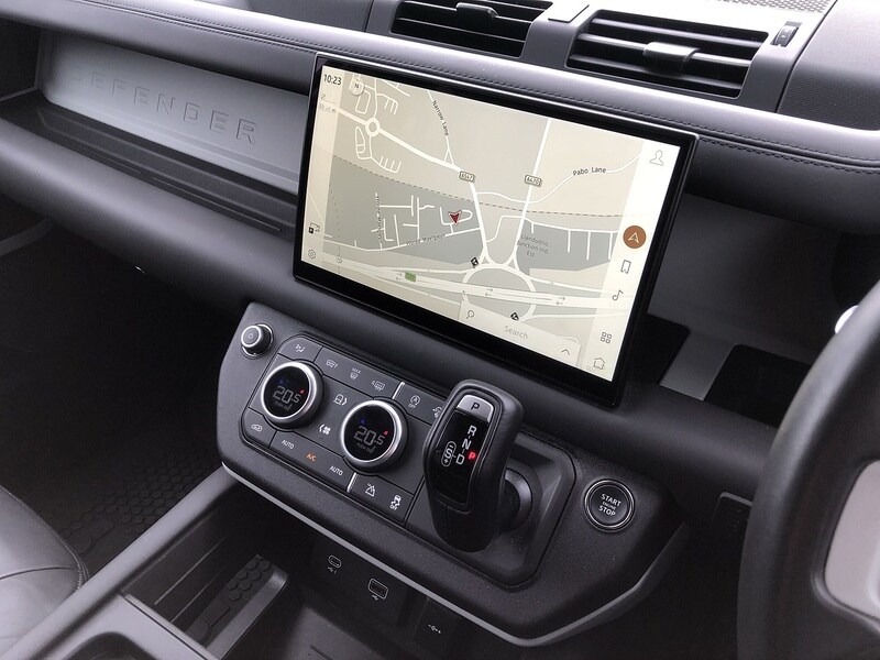 Used Land Rover Defender 2023 for sale - 78040262: Photo 37