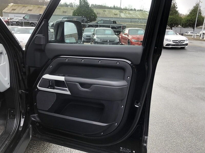 Used Land Rover Defender 2023 for sale - 78040262: Photo 63