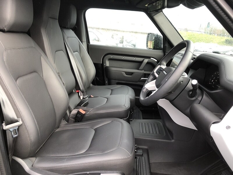 Used Land Rover Defender 90 for sale - 77365246: Photo 17