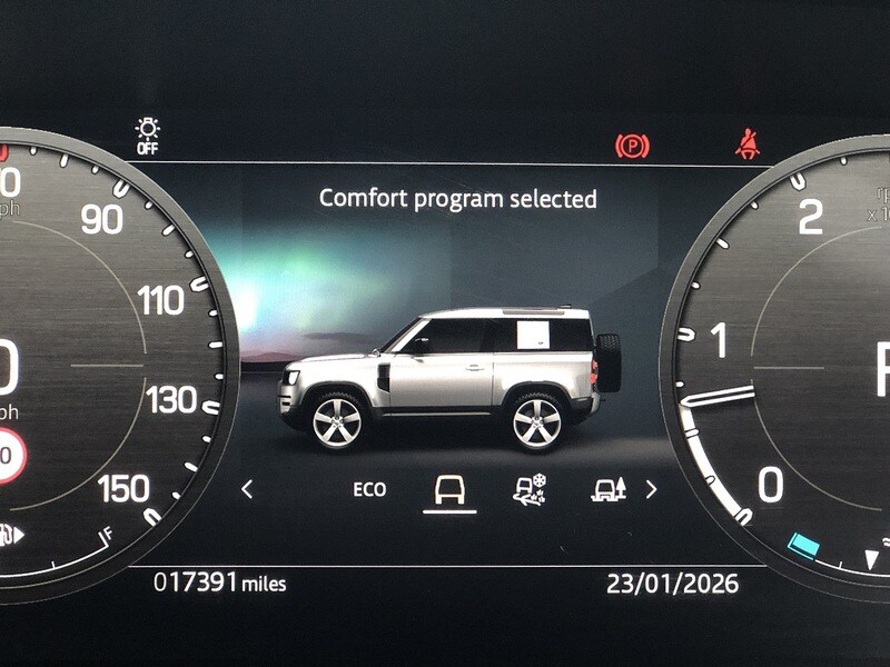 Used Land Rover Defender 90 for sale - 77365246: Photo 35