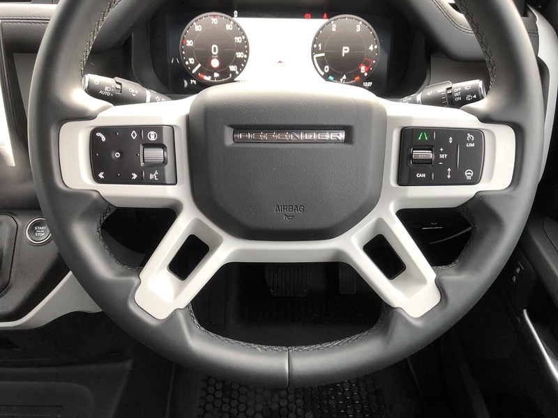 Used Land Rover Defender 90 for sale - 77365246: Photo 39