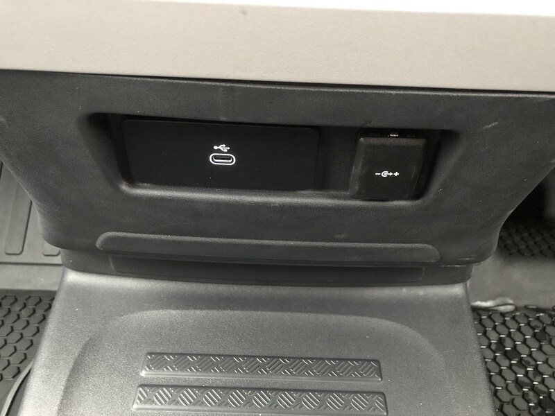 Used Land Rover Defender 90 for sale - 77365246: Photo 59