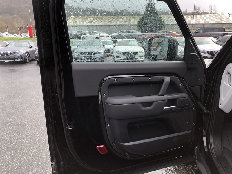 Used Land Rover Defender 90 for sale - 77365246: Photo 63