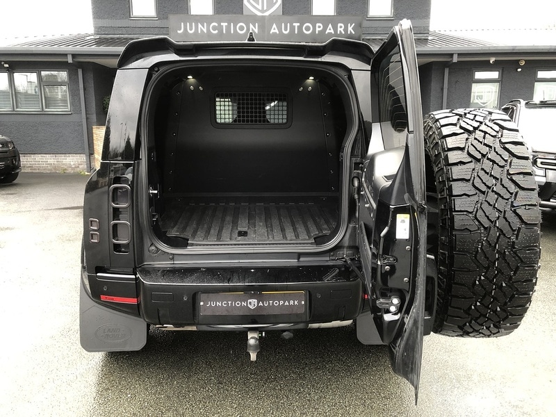 Used Land Rover Defender 90 for sale - 77365246: Photo 64