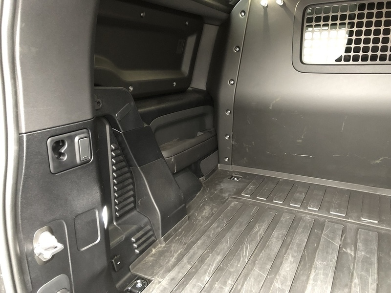 Used Land Rover Defender 90 for sale - 77365246: Photo 65