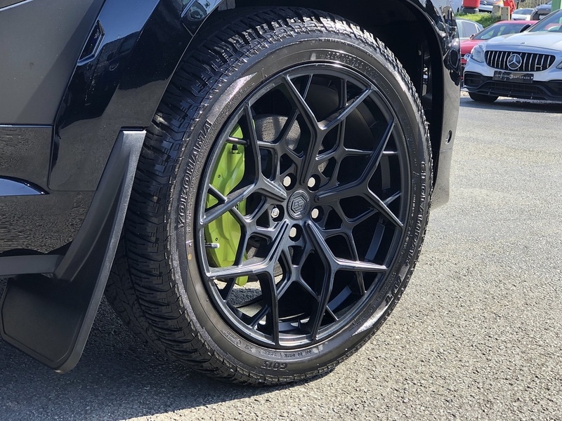 Used Land Rover Defender 110 for sale - 77932591: Photo 12