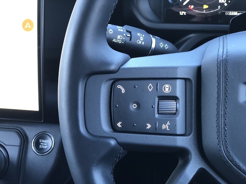 Used Land Rover Defender 110 for sale - 77932591: Photo 37