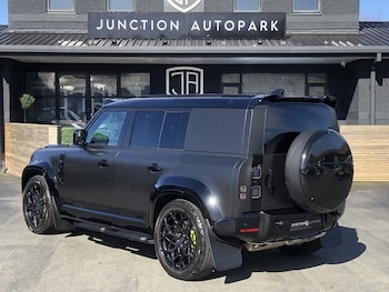 Used Land Rover Defender 110 2025 for sale - 77932591: Photo