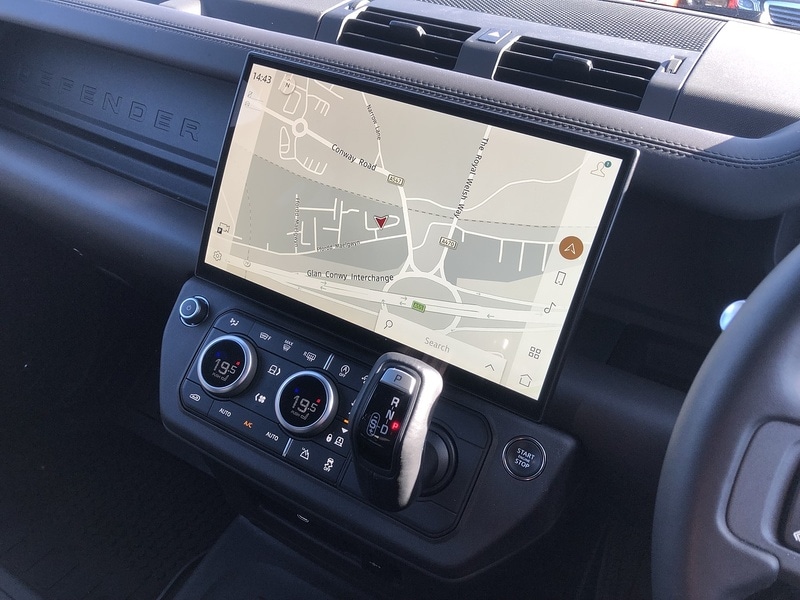 Used Land Rover Defender 110 for sale - 77932591: Photo 41