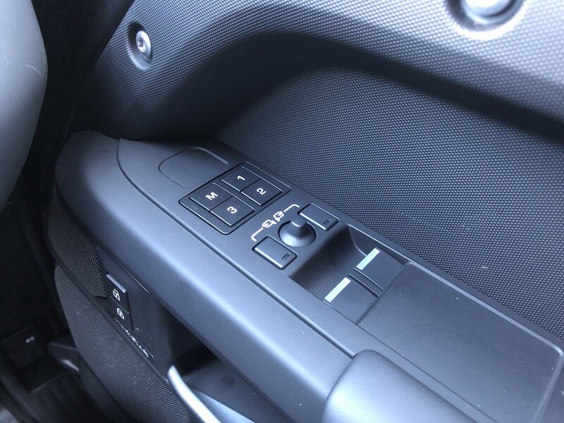 Used Land Rover Defender 110 for sale - 77932591: Photo 63