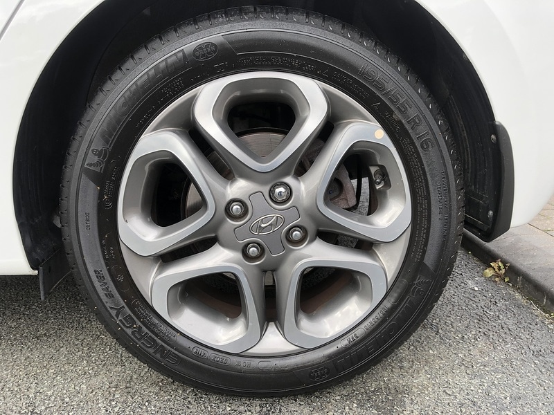 Used Hyundai i20 2020 for sale - 77365316: Photo 14