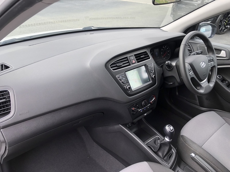 Used Hyundai i20 2020 for sale - 77365316: Photo 23