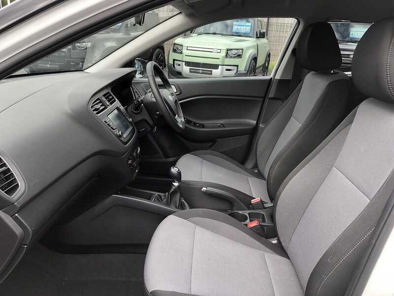 Used Hyundai i20 2020 for sale - 77365316: Photo 24