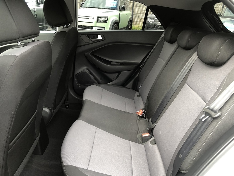 Used Hyundai i20 2020 for sale - 77365316: Photo 26