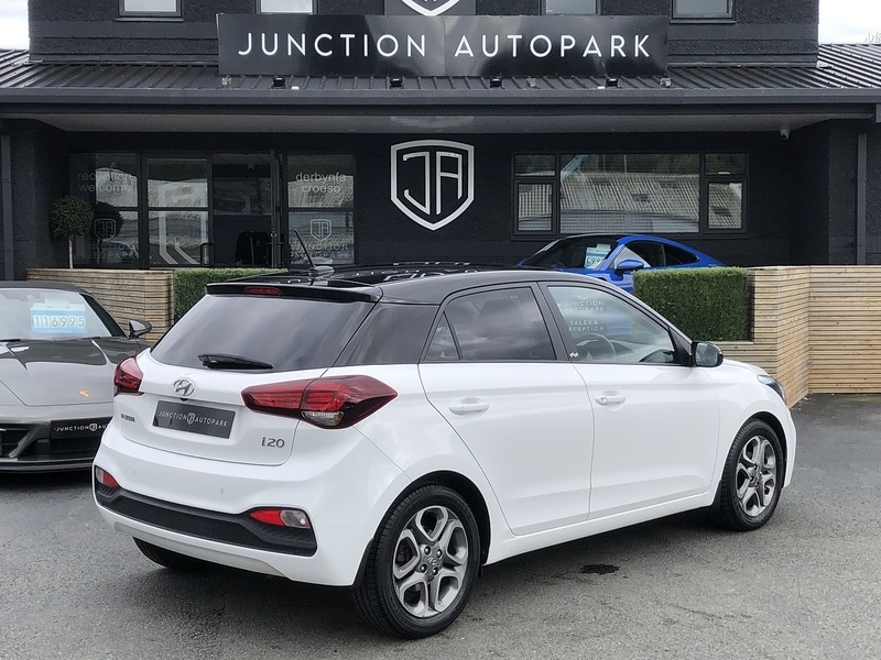 Used Hyundai i20 2020 for sale - 77365316: Photo 6