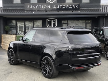 Used Land Rover Range Rover 2024 for sale - 78201229: Photo