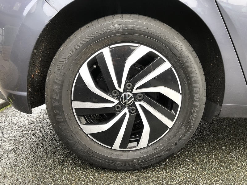 Used Volkswagen Polo 2024 for sale - 77365300: Photo 12