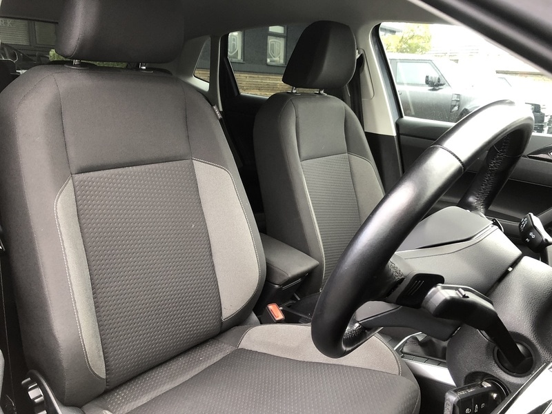 Used Volkswagen Polo 2024 for sale - 77365300: Photo 16