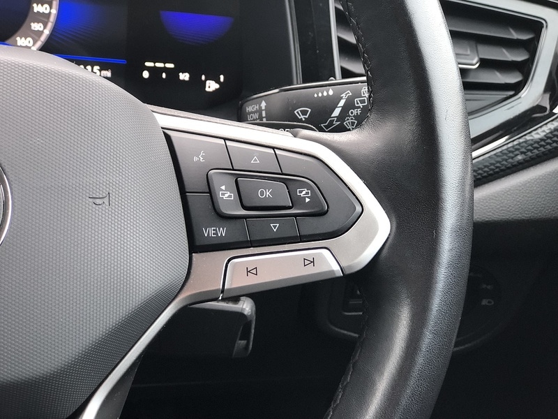 Used Volkswagen Polo 2024 for sale - 77365300: Photo 33