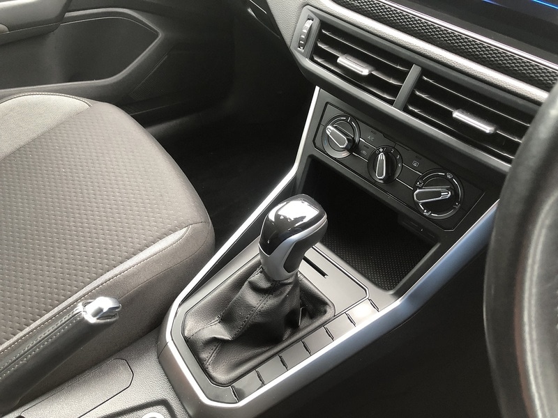 Used Volkswagen Polo 2024 for sale - 77365300: Photo 36