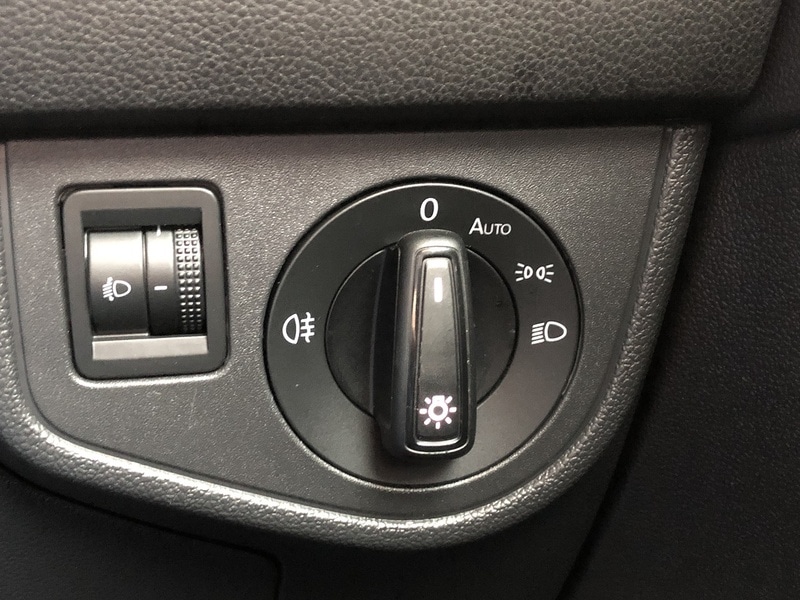 Used Volkswagen Polo 2024 for sale - 77365300: Photo 49