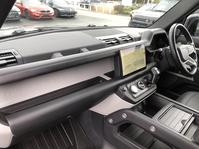 Used Land Rover Defender 2023 for sale - 78182225: Photo 26