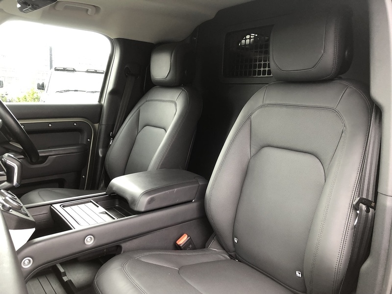 Used Land Rover Defender 2023 for sale - 78182225: Photo 29