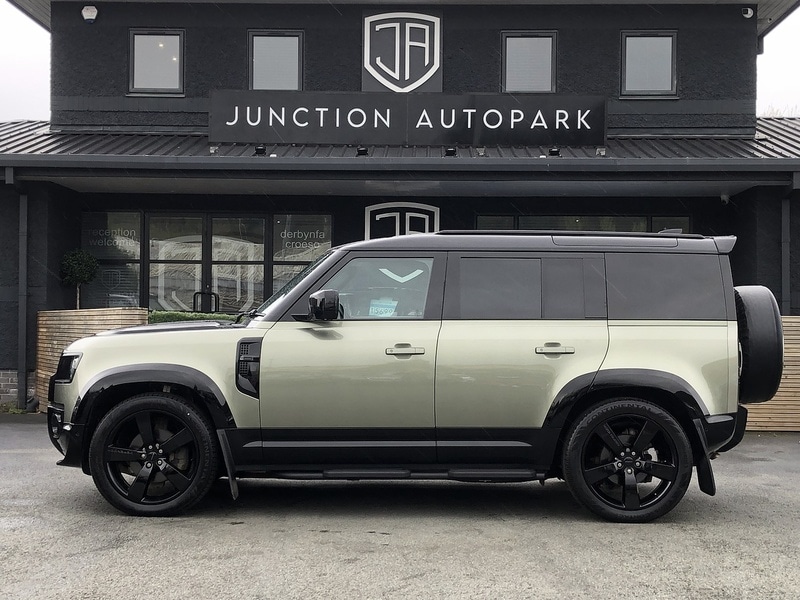 Used Land Rover Defender 2023 for sale - 78182225: Photo 4