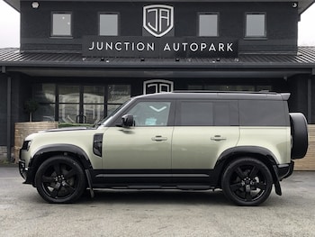 Used Land Rover Defender 2023 for sale - 78182225: Photo