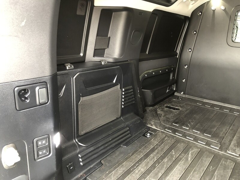 Used Land Rover Defender 2023 for sale - 78182225: Photo 74