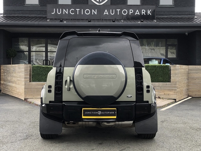 Used Land Rover Defender 2023 for sale - 78182225: Photo 8