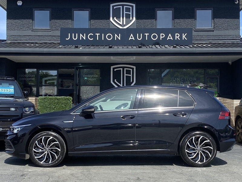 Used Volkswagen Golf 2023 for sale - 77365282: Photo 4