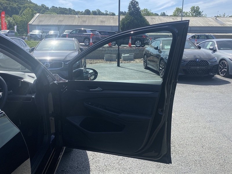 Used Volkswagen Golf 2023 for sale - 77365282: Photo 52