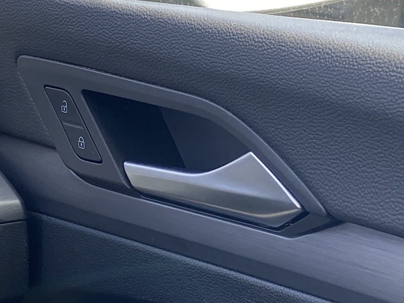 Used Volkswagen Golf 2023 for sale - 77365282: Photo 54