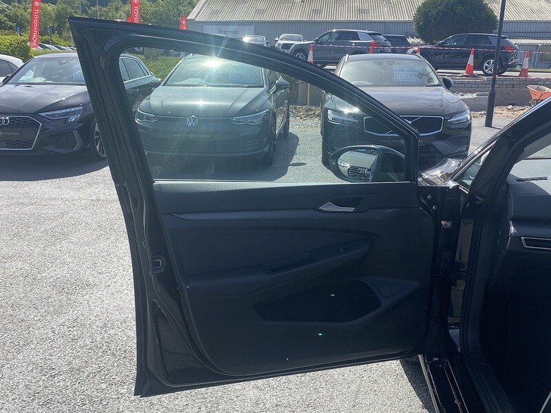 Used Volkswagen Golf 2023 for sale - 77365282: Photo 56