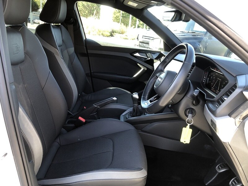 Used Audi A1 for sale - 77365318: Photo 15