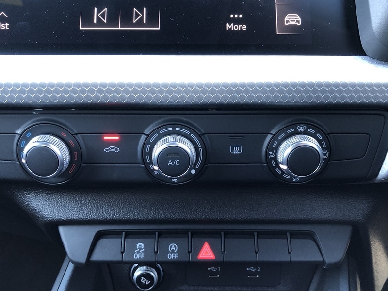 Used Audi A1 for sale - 77365318: Photo 47