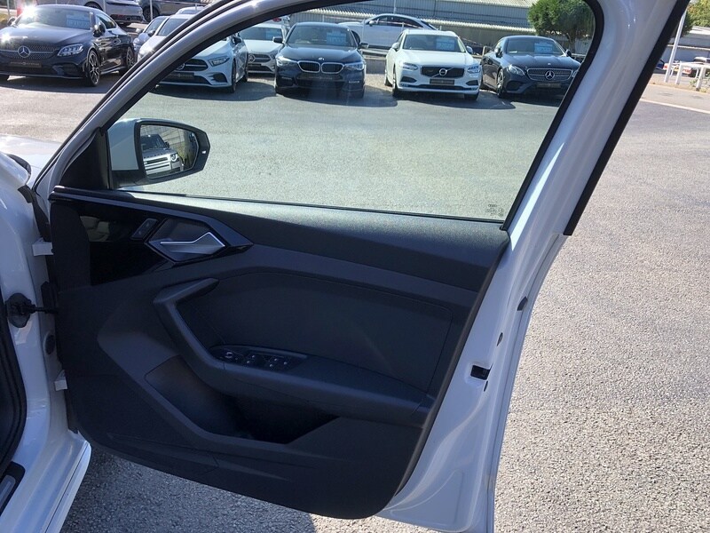 Used Audi A1 for sale - 77365318: Photo 53