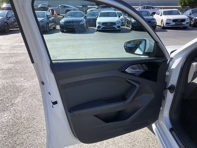 Used Audi A1 for sale - 77365318: Photo 55