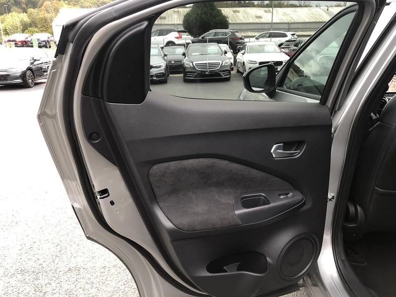 Used Nissan Juke 2023 for sale - 77365292: Photo 76