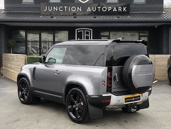 Used Land Rover Defender 2024 for sale - 78521546: Photo