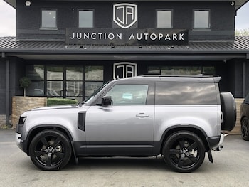 Used Land Rover Defender 2024 for sale - 78521546: Photo