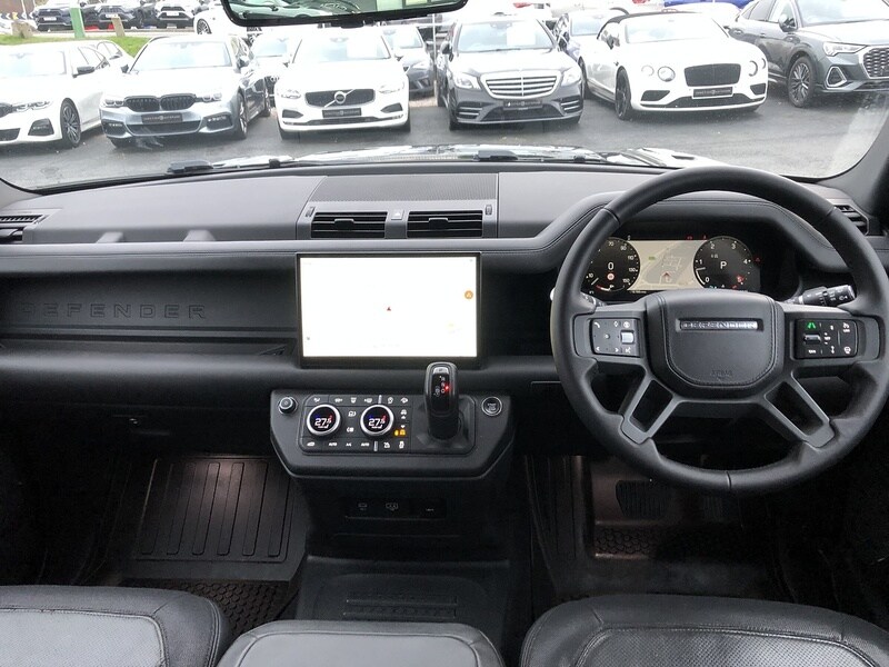 Used Land Rover Defender 110 for sale - 77365223: Photo 25