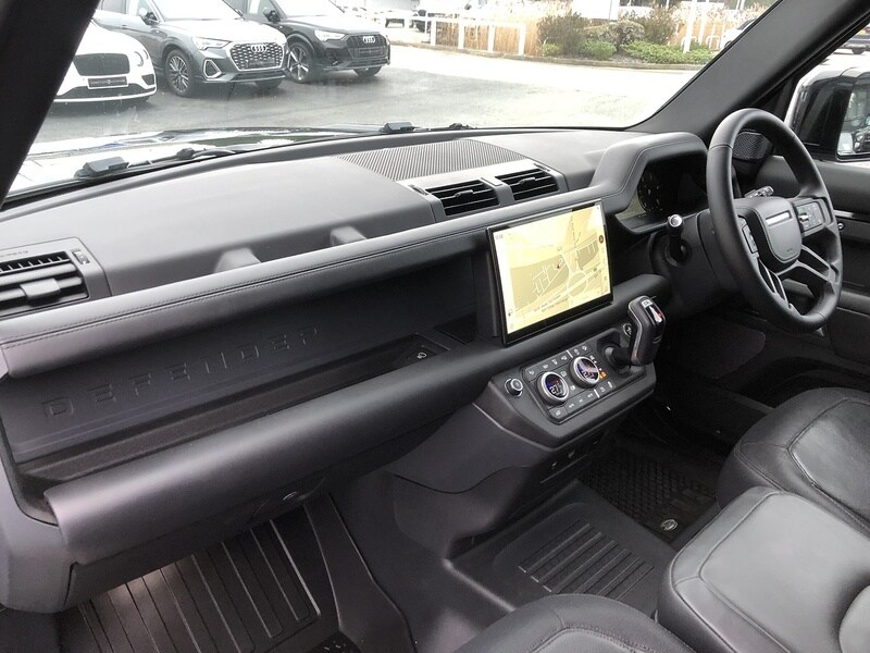 Used Land Rover Defender 110 for sale - 77365223: Photo 27