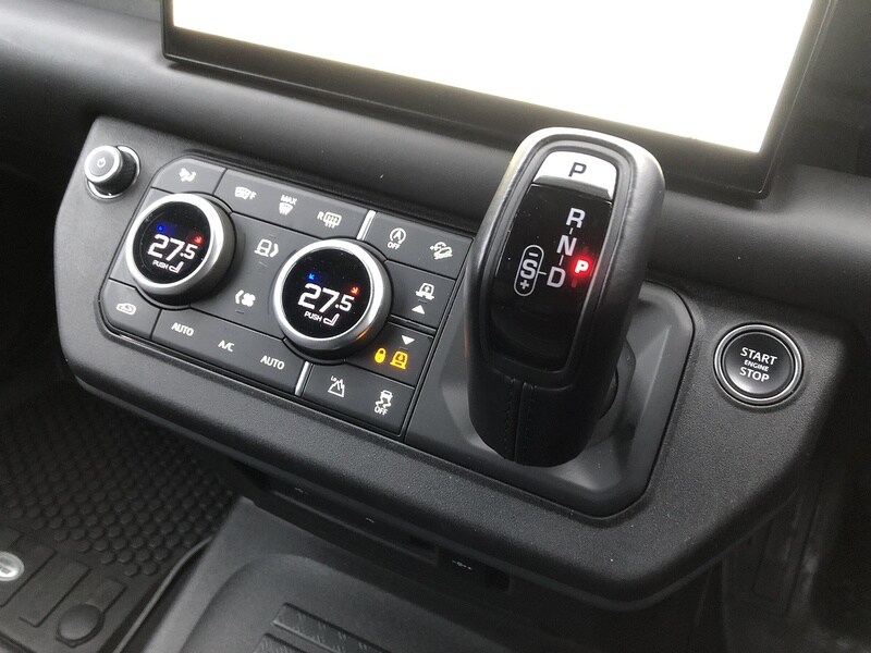 Used Land Rover Defender 110 for sale - 77365223: Photo 43