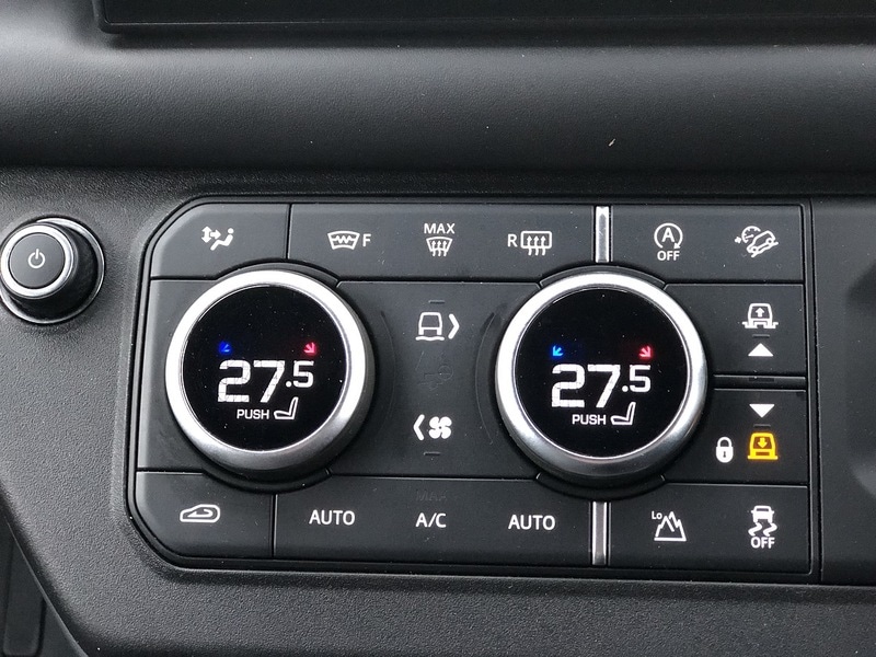 Used Land Rover Defender 110 for sale - 77365223: Photo 62