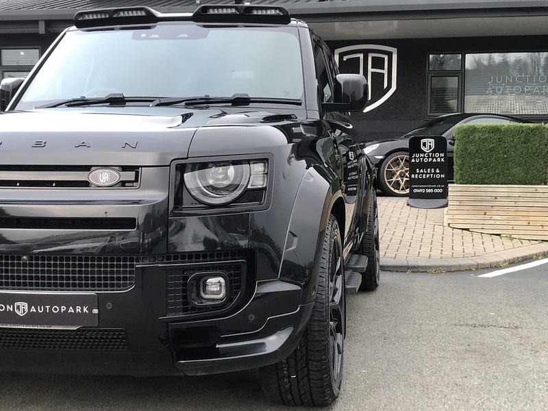 Used Land Rover Defender 110 for sale - 77365223: Photo 85