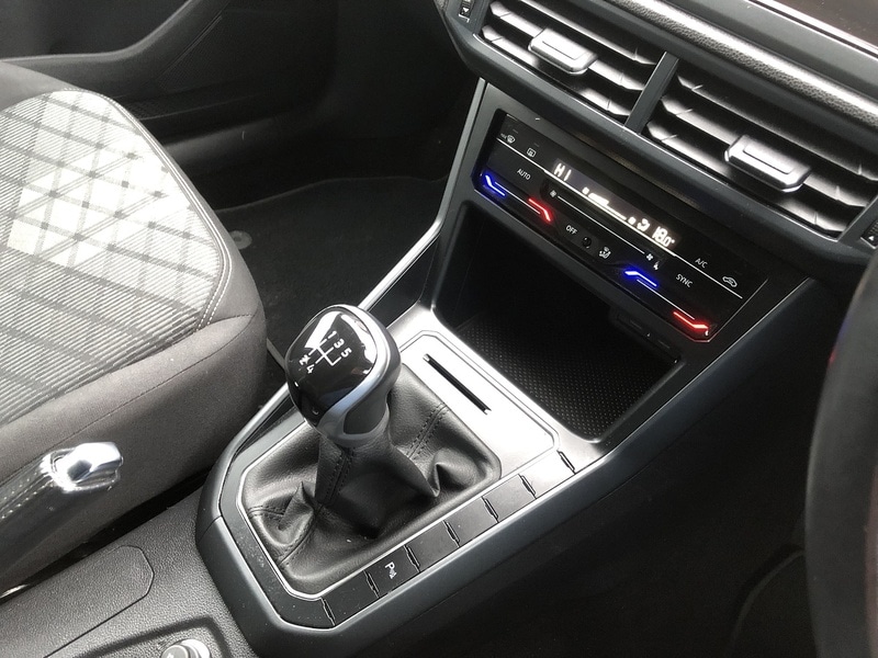 Used Volkswagen Polo 2024 for sale - 77365286: Photo 42