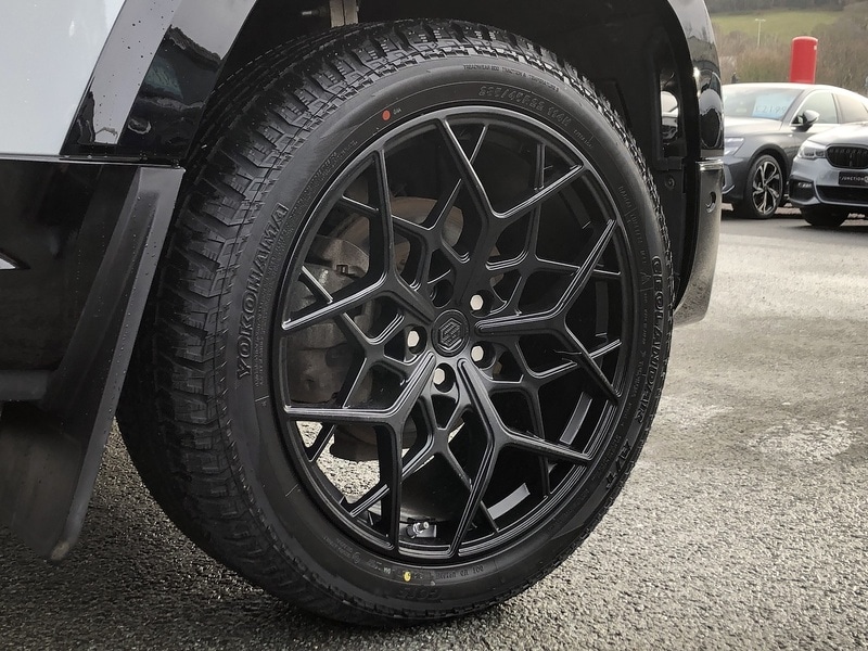 Used Land Rover Defender 90 2023 for sale - 77379212: Photo 11